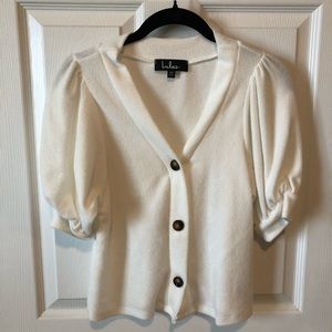 Lulu’s white button down short sleeve sweater